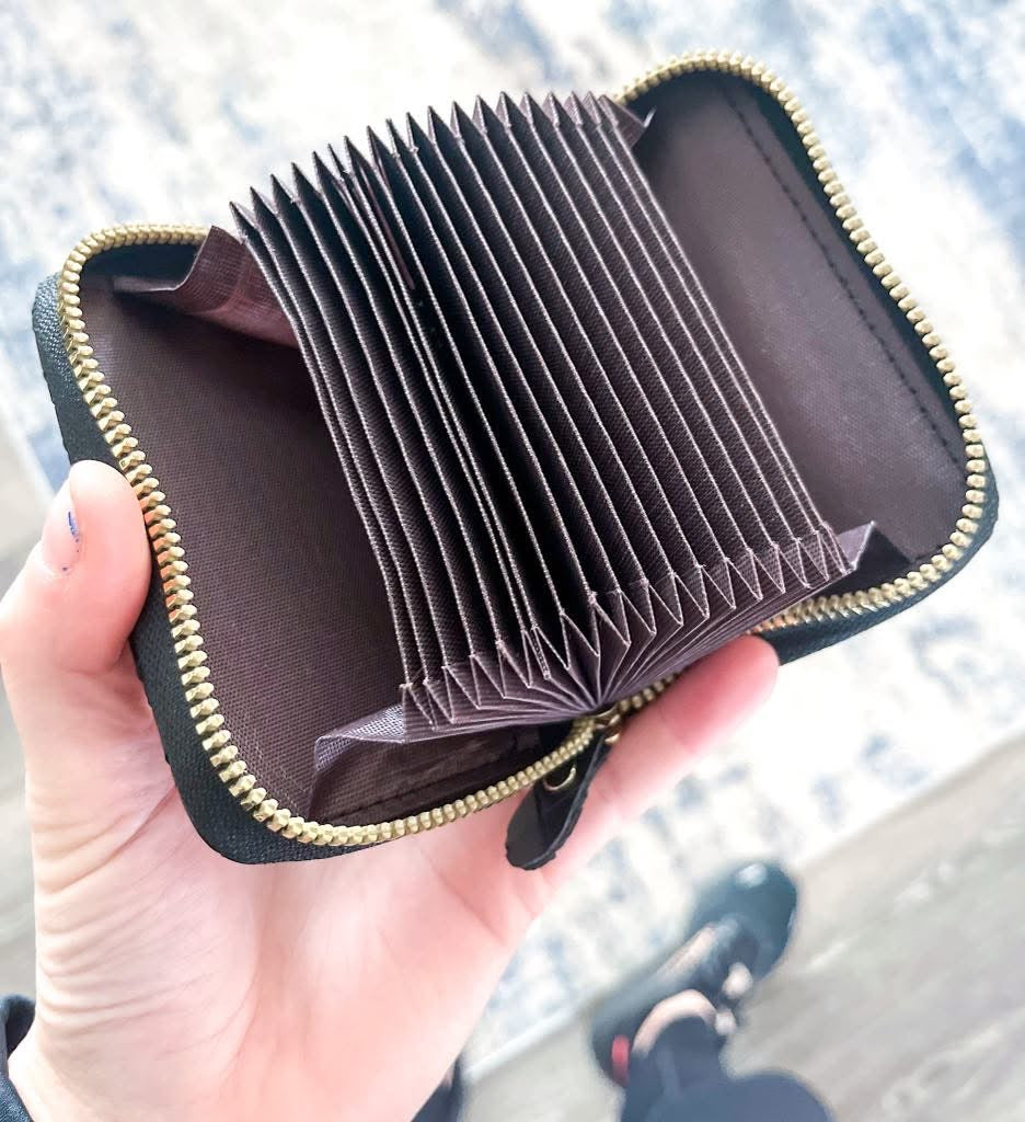 Weaved Card Holder