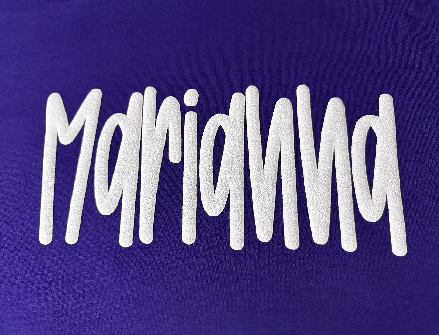 Marianna Puff Gildan tee