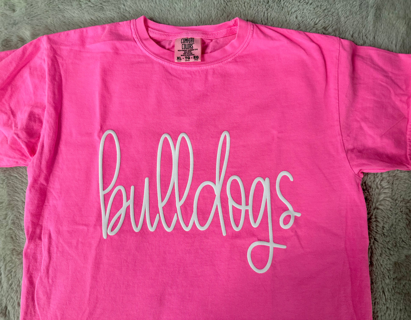 Pink Bulldogs Puff Print | Comfort Colors Tee
