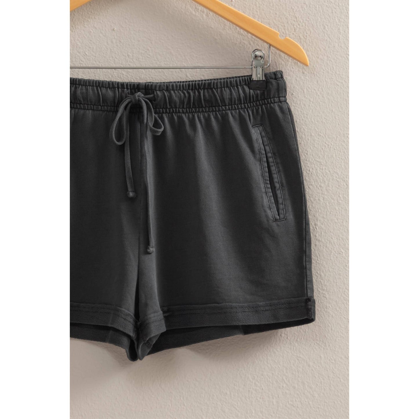 Pigment Dyed Raw Edge Detail Shorts: BLACK