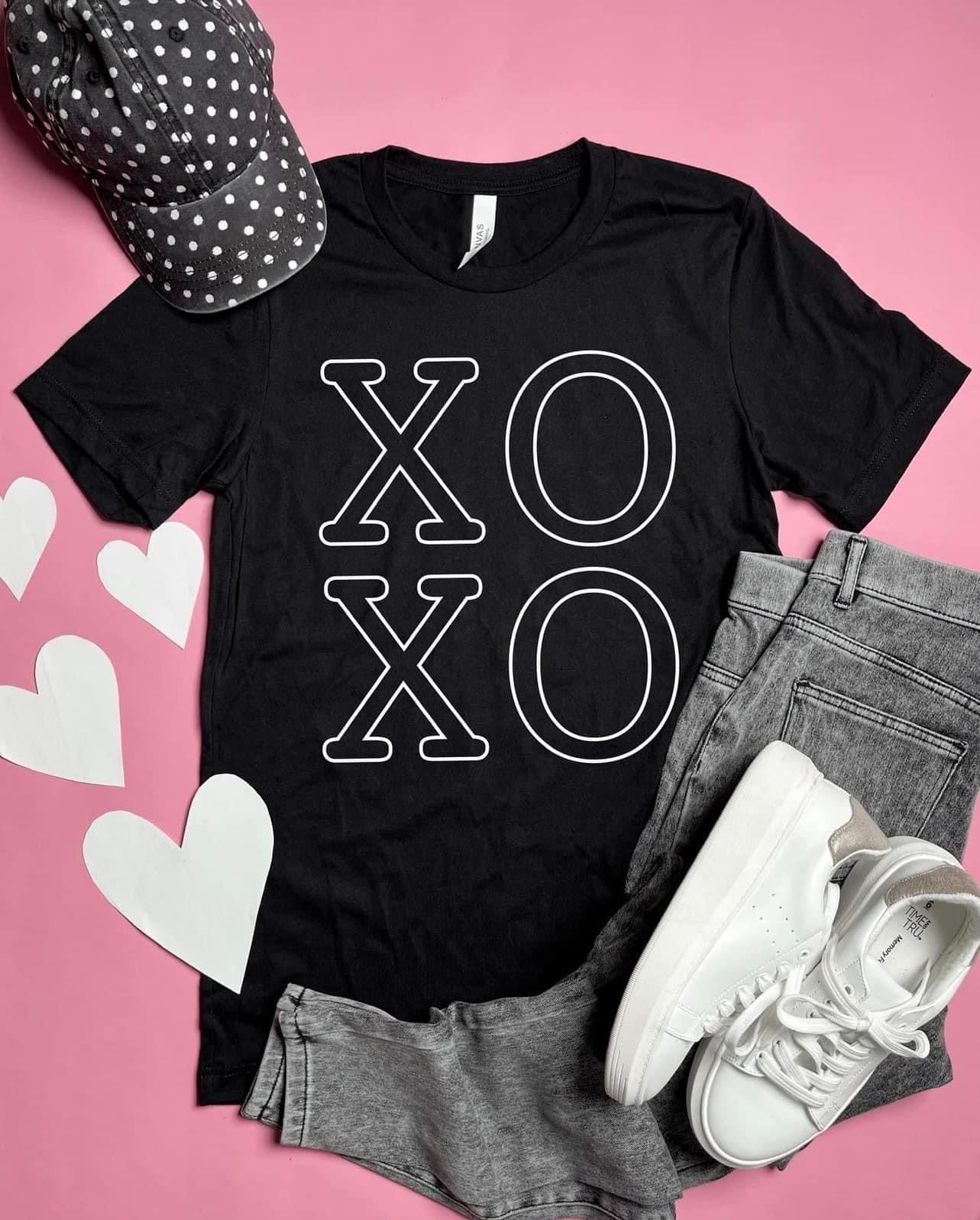 XOXO Tee