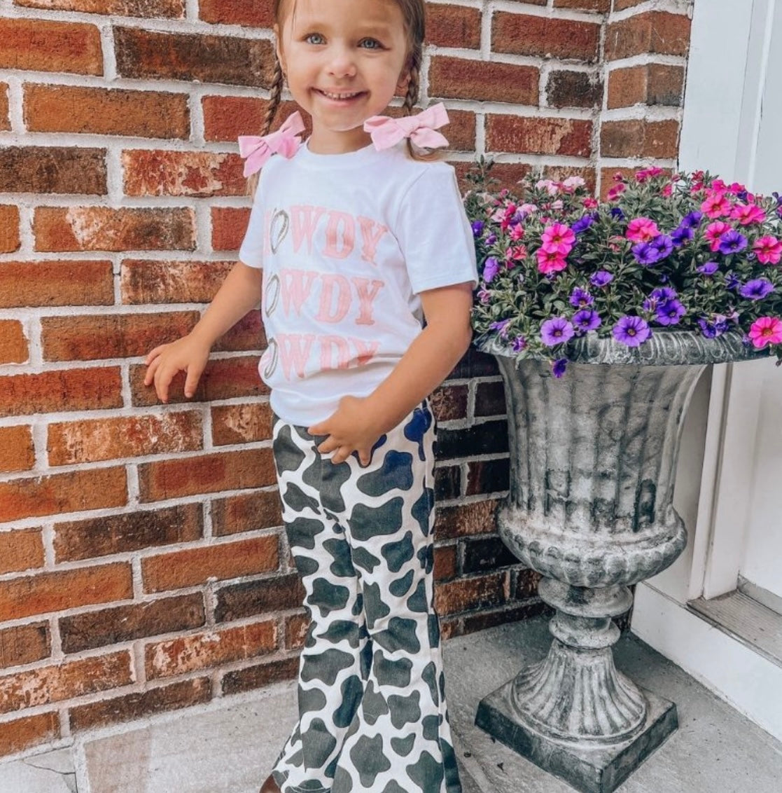 Girls Howdy Graphic Tee