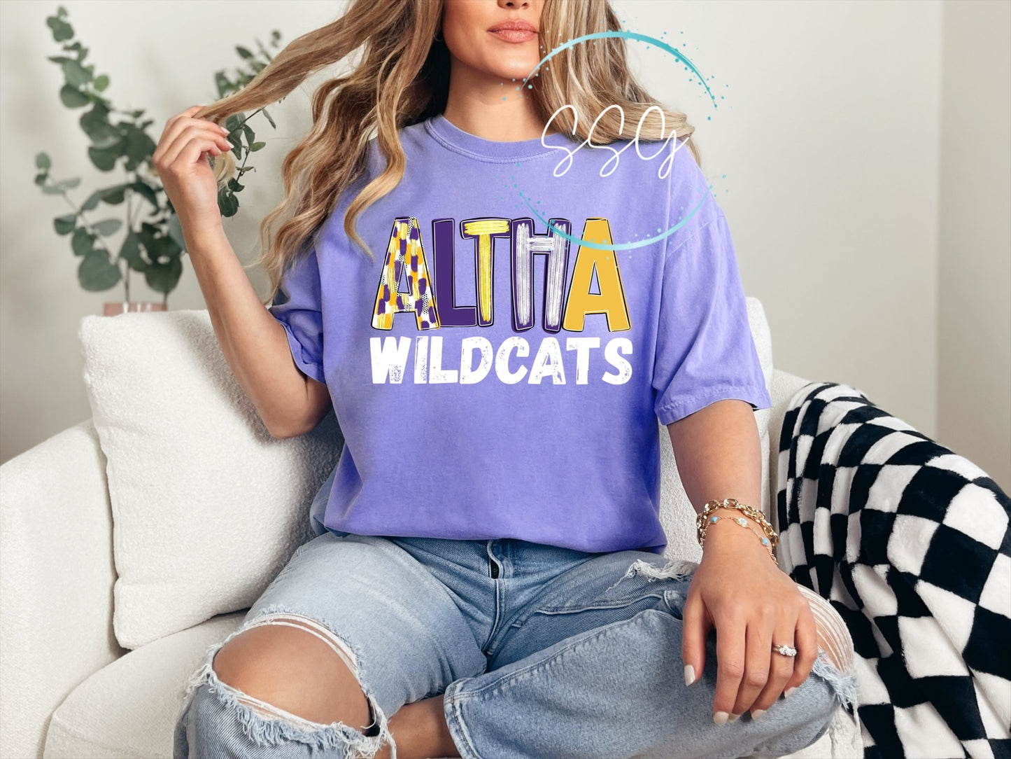 Altha Wilcats ➕ Comfort Colors Tee
