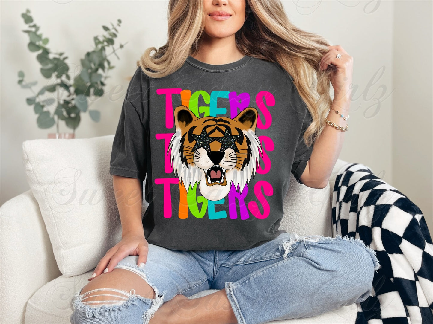 Neon Tigers | Pepper Comfort Colors Tee